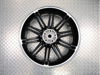 Breakout Rear Wheel Rim OEM 40900447