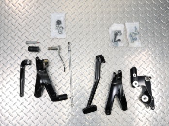 Kit de reposapiés adelantados FXBB/S Street Bob / FXLR/S Low Rider a partir de 2018
