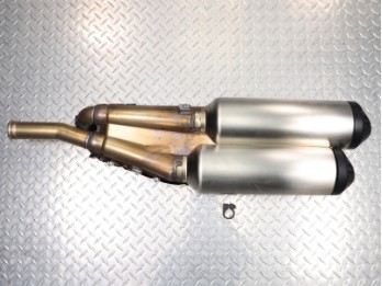 Silenciador trasero Sportster S OEM 64901066