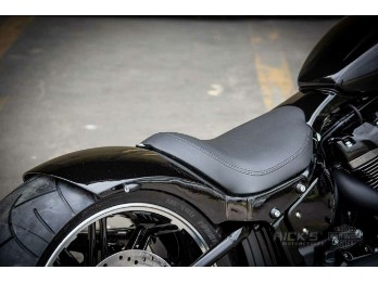Harley Softail Breakout 2018 für 240er Reifen Schutzblech Fender hinten