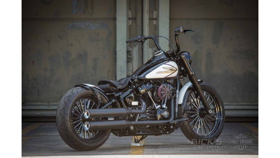 Harley-Davidson-M8-Softail-Slim-Bobber-Ricks029