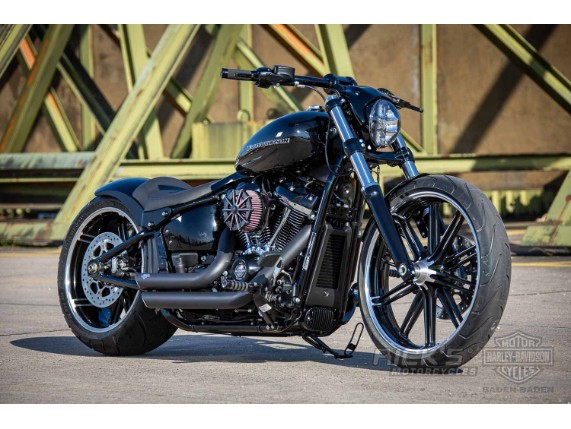 Harley-Davidson-Breakout-Custom-Ricks-037
