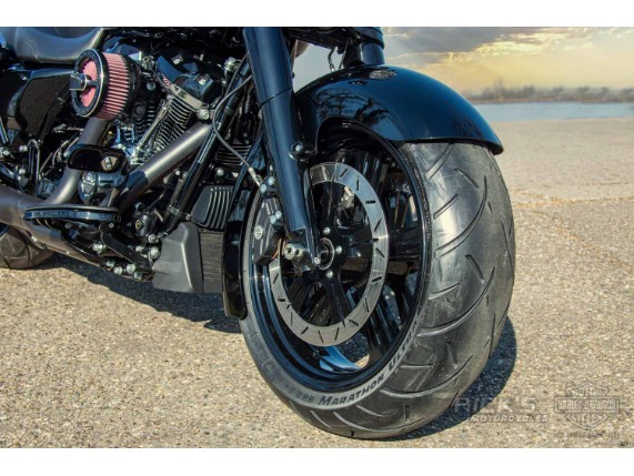 Harley-Davidson-Road-King-180er-Ricks-Custom-009