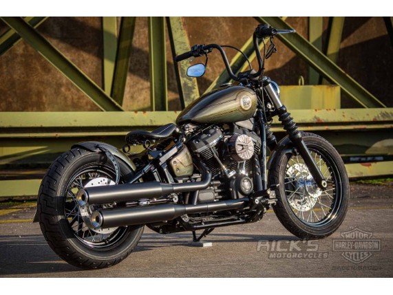 Harley-Davidson-Street-Bob-Bobber-012