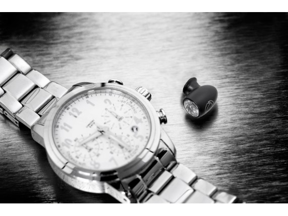 Image_Atto_DF_schwarz_nl_UhrIHwV4gNdVaK3e