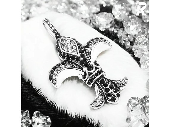 Lilien Ketten Anhnger schwarze und helle Schmucksteine Edelstahlanhaenger Lilienschmuck Rockyfy 05_800x800