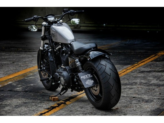 Ricks-Harley-Davidson-Sportster-Lenker-DIRT-TRACK-schwarz-matt-273779240158-2