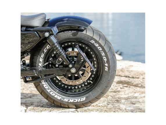 Ricks-Harley-Sportster-Kennzeichenhalter-seitlich-einzeln-glnzend-schwarz-kurz-273703047914-3