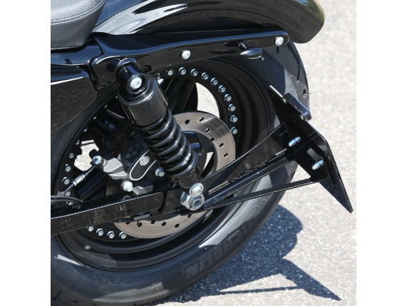 Ricks-Harley-Sportster-seitlich-Kennzeichenhalter-glanz-schwarz-TVABE-CH-273698326563-3