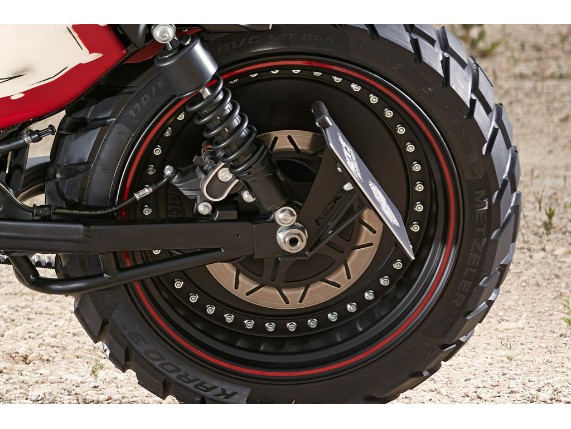 Ricks-Harley-Sportster-seitlich-Kennzeichenhalter-Kit-kurz-matt-schwarz-CH-273698497371-5