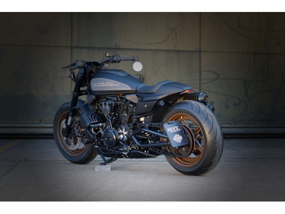 Ricks-Sportster-S-schwarz-matt-C0A1535