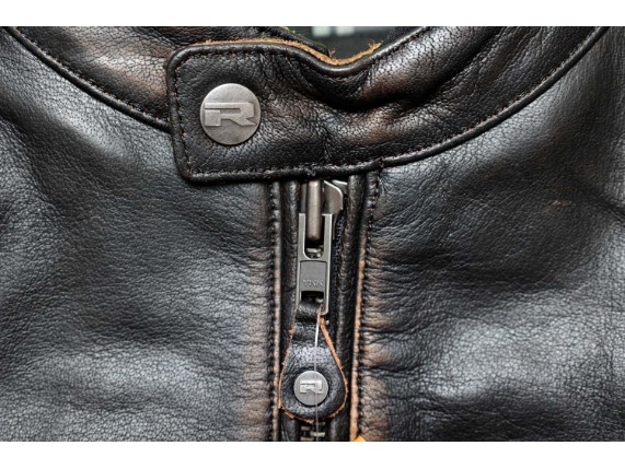 zipper-vorne