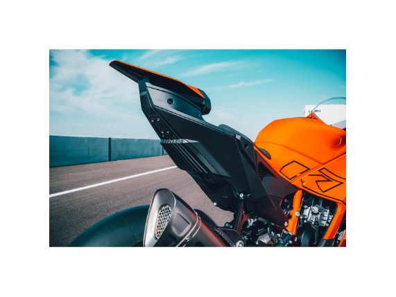 pho_pp_mon_652740_my26_ktm_990_rc_r_parts_details_parts_details_parts_details__sall__awsg__v1