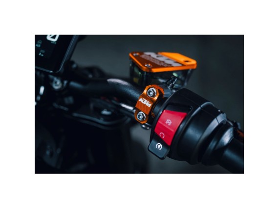 pho_pp_mon_753595_my27_ktm_790_duke_parts_details_europe__global__sall__awsg__v1