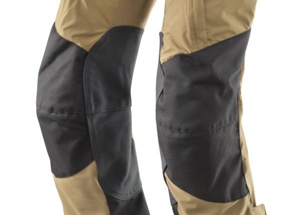 pho_pw_det_482272_3pw23000300x_terra_adventure_pants_safari_detail_1_street_equipment__sall__awsg__v1