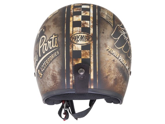 Helm von hinten