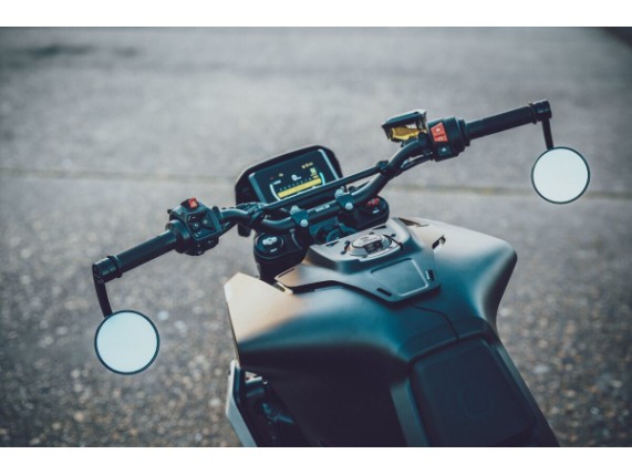 pho_hp_mon_150810_technical_accessories_2024__sall__awsg__v1