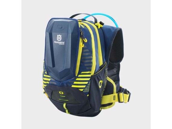 pho_hs_pers_vs_139029_3hs240036400_team_dakar_hydration_backpack_persp__sall__awsg__v1