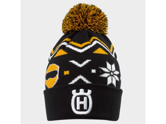 pho_hs_pers_vs_3rs24007310x_rs_hq_winter_pom_pom_beanie_side_right__sall__awsg__v1