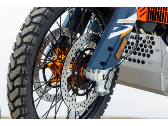 pho_pp_mon_652310_my25_ktm_890_adventure_r___details_ktm_890_adventure_r__sall__awsg__v1