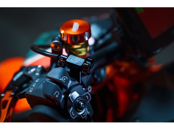 pho_pp_mon_69013950045__sall__awsg__v1