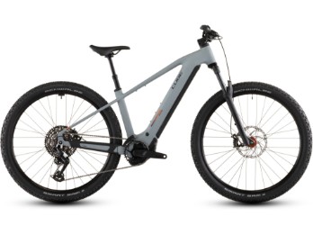 Reaction Hybrid Race 800