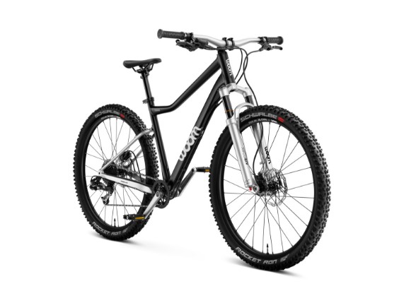 3to2-woom_OFF_AIR_6_Perspective View_black_Product