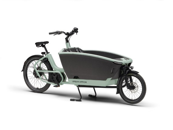 UA_FamilyNext_green_diagonally_front