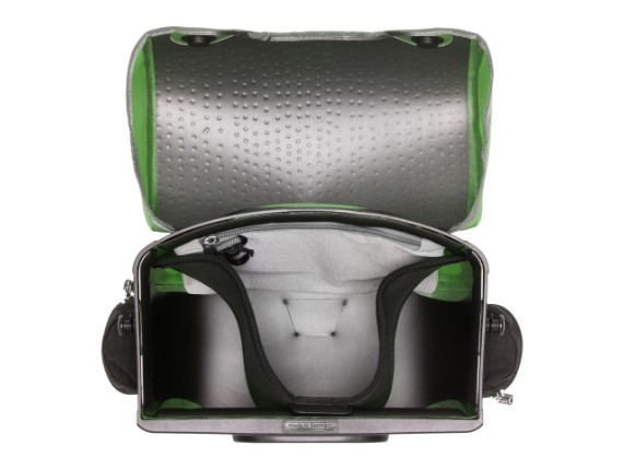 Ultimate-Six-Plus-7L_F3175_detail