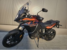 1090 ADVENTURE