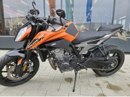 790 DUKE L 2024