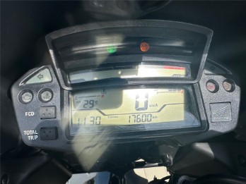 VFR1200XD
