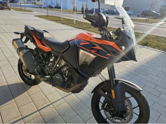 KTM 1090 ADVENTURE, VBKV49409JM989854