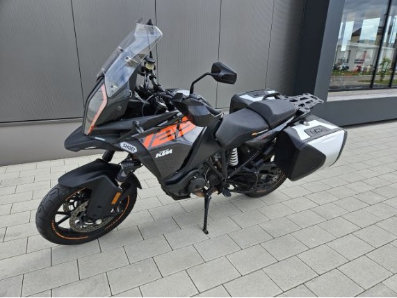 KTM 1290 SUPER ADVENTURE S, VBKV79401HM976887