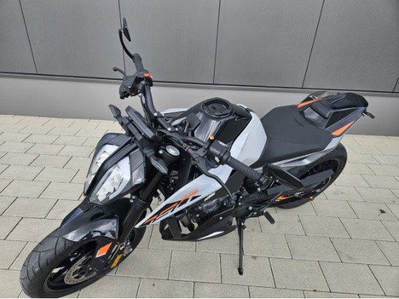 KTM 790 DUKE L 2023, 0008218