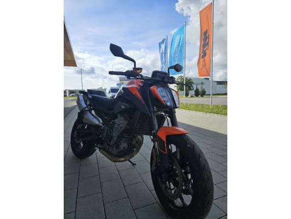 KTM 890 DUKE L, 0008480