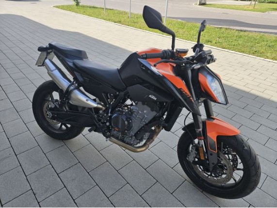 KTM 890 DUKE L, 0008480