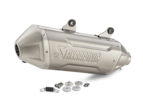 pho_nmon_a49005981000_akrapovic__slip_on_line_studio_pictures_offroad__sall__awsg__v1