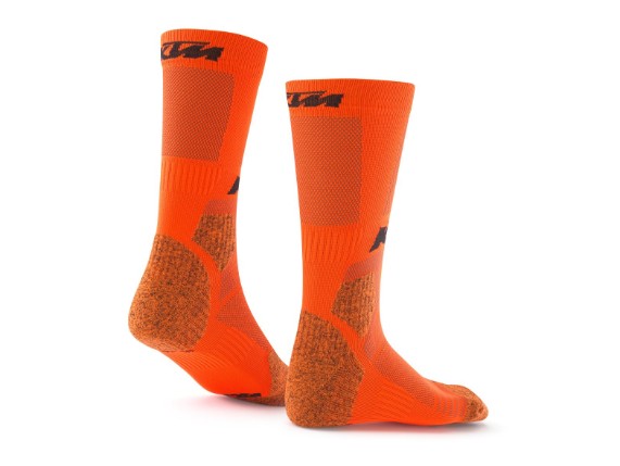 pho_pw_pers_rs_403311_3pw22000470x_socks_mid_performance_back__sall__awsg__v1