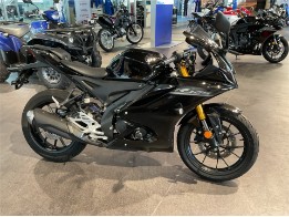 R125