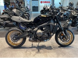 XSR900