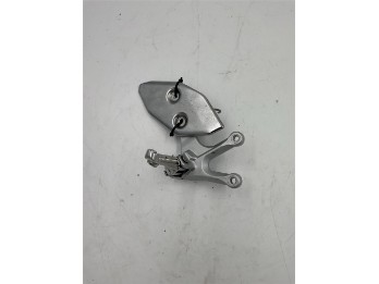 Fußraste vorne rechts komplett 1WD-F7443-00 MT03 YZF-R3