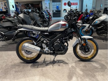 XSR125 Legacy