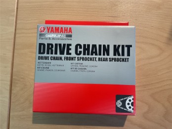ORIGINAL YAMAHA Kettenkit MT125 2015-19 und R125 2008-18