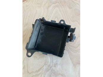 XT600  Batteriekasten 2KF 43F 34L-2177G-00  XT600Z Tenere 34L