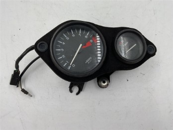 XRV750 Drehzahlmesser RD04 37240-MV1-631