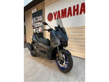 XMAX 125