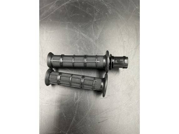 07976f30bd5d407bb9fb16faa426e016