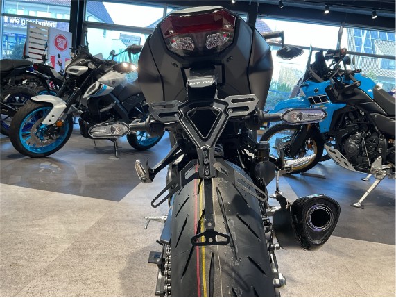 8162bde92d124fb080b57621a6d4f831