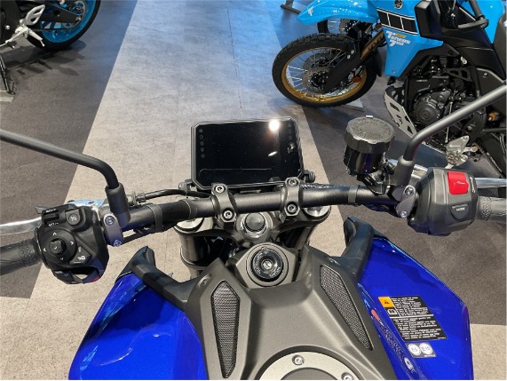 8f817ffcc2c84fdea0b73c557a74a711